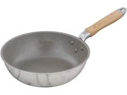 LIV PLUS �x�X�g�R �[�^�t���C�p�� 24cm �z���C�g �嗝�Ε�