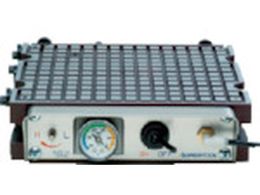 �X�[�p�[�c�[�� �^��`���b�N �T�C�Y:250�~400�~65mm �ő�z����:2.84kN SVA2540