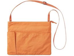 LOW EMILy [N|[` IW EY5611-OR