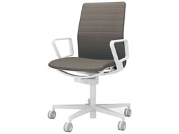 RN t@u rO[W{̔ IL C01W152CUWM6M64