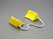 エスコ/ホイールチョーク ウレタン製 1組 140×114×70mm/EA984SB-1