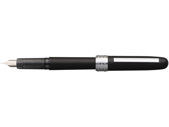 ●化粧箱入り●軸色：ブラックミスト●ペン先：Ｍ中字●サイズ：最大径１５×全長１４２．５ｍｍ●本体重量：１５．４ｇ●方式：カートリッジ式●付属品：カートリッジインク（ブラックインク）１本、説明書●カート