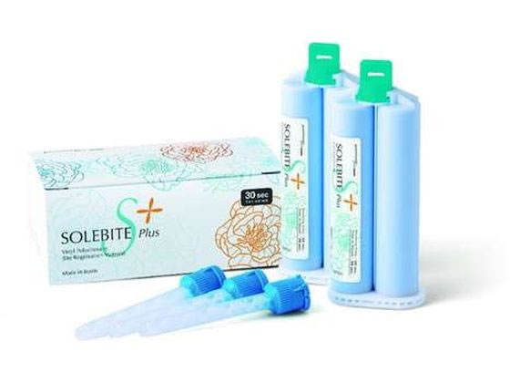 �v���~�A���v���X�W���p�� �\�[���o�C�gS�v���X Premium Plus Japan �}