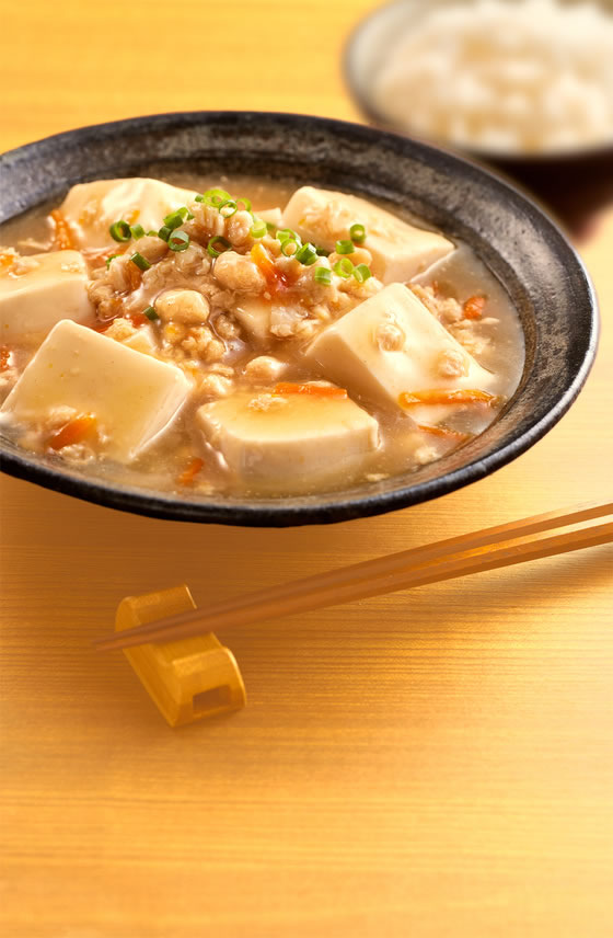 モランボン たっぷり鶏そぼろ入り あんかけ豆腐の素 通販【フォレスト