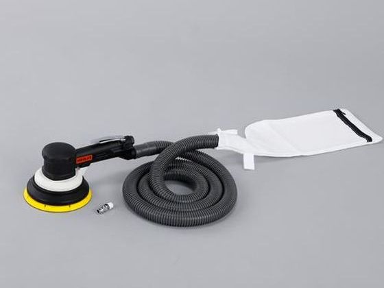●無負荷回転数：１００００ｒｐｍ●全長：２８０ｍｍ●重量：１．２ｋｇ●使用圧力：０．６３ＭＰａ●エアー消費量：４４５Ｌ／ｍｉｎ●パッドサイズ：φ１５０ｍｍ●ダストホース長：１．９ｍ●吸入口：Ｒｃ（ＰＴ