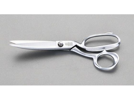 ●刃材質：鍛造特殊刃物鋼（クロムメッキ）●全長：２１０ｍｍ●刃長：８０ｍｍ●重量：１６６ｇ●刃片面ギザ刃仕様●ベントタイプ（刃とハンドル部分が少し反っています。）●ガラス繊維、カーボン繊維の切断にお使