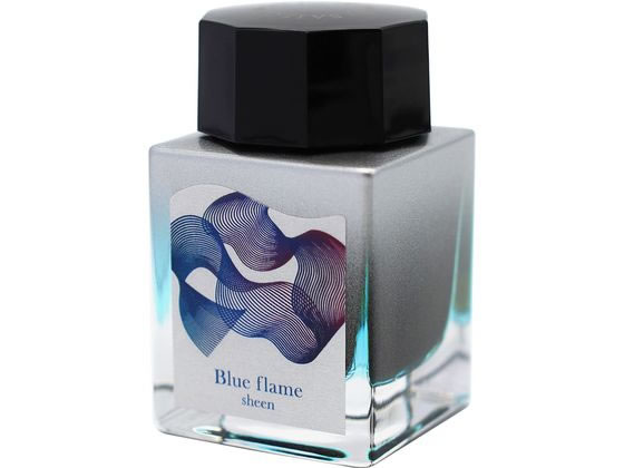 ●色：［Ｂｌｕｅ ｆｌａｍｅ／ｓｈｅｅｎ（ブルーフレーム／シーン）］− 青い炎 −●ボトルタイプ●インク：水性染料、ラメ入り●容量：２０ｍｌ●本体サイズ：Ｗ３４ｘＤ３４ｘＨ５８ｍｍ●本体重量：９４ｇ●