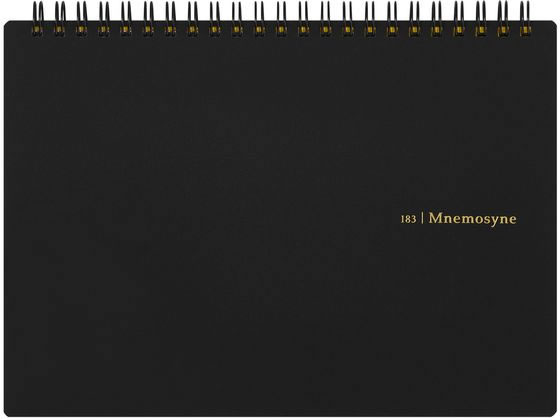 ●カラー：ブラック ●サイズ：Ａ５ 縦１６０×横２１０×厚１０ｍｍ●本文：７０枚 ●用紙：筆記用紙 ＭＰＳ−Ｎ ８０ｇ／ｍ２ ●製本：ツインワイヤ●罫線：特殊無地●表紙素材：ＰＰ●罫線の色：グレー新し