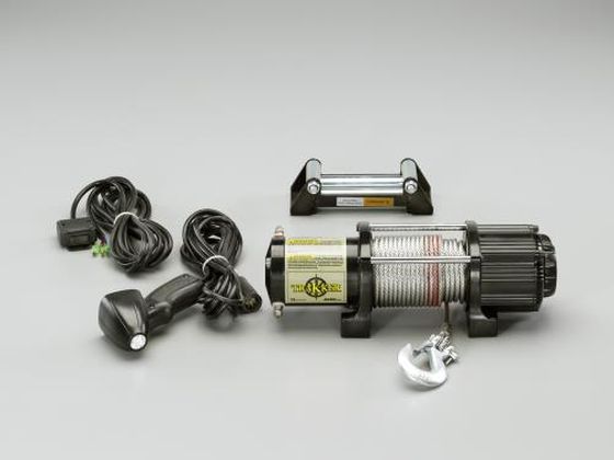●電源：ＤＣ１２Ｖバッテリー専用●水平牽引能力：１８１４ｋｇ●使用ワイヤー：φ５．６ｍｍ×１６．８ｍ●巻取速度：６．４ｍ／分（無負荷）●ギア比：１３６：１●電源コード長：４．７ｍ●リモコン、ローラーフ