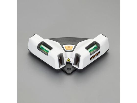 ●レーザー：垂直４ライン●角度精度：±０．５ｍｍ／１ｍ●使用距離：１５ｍ（使用環境による）●レーザー波長：６３５ｍｍ●レーザー出力：［１ｍＷ（クラス?）●電源：単３電池×２本（付属）●電池寿命：１５時