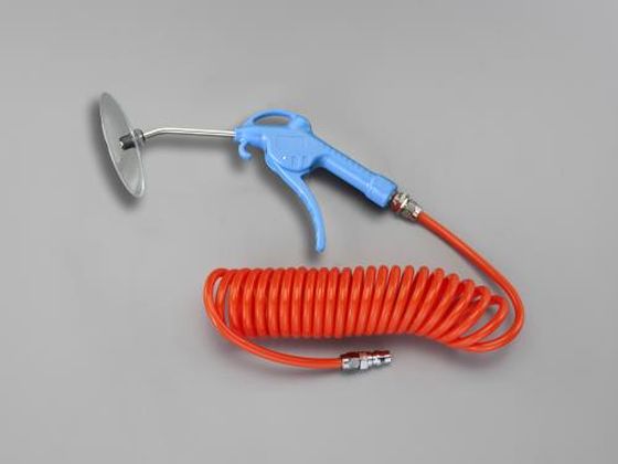 ●使用圧力：０．５〜０．８ＭＰａ●エアー量：３４０Ｌ／ｍｉｎ●穴径：３ｍｍ●ノズル長：１００ｍｍ●ホースサイズ：内径：５ｍｍ外径：８ｍｍ●使用範囲：３ｍ●シールド付（φ９８ｍｍ）●ホースがよじれにくい