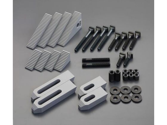 ●【セット内容】：３８点セット］ ステッブロック：中サイズ、大サイズ×各４個 スタッドボルト：１００ｍｍ×２本 六角ナット×６個 平ワッシャー×６枚 ステップクランプ：１４×１００ｍｍ×２個 １４×１