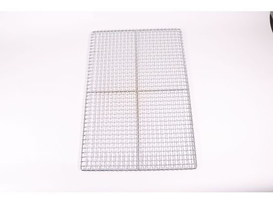 ●サイズ：縦６００×横４００ｍｍ●材質：鉄クロームメッキ●生産地：燕三条