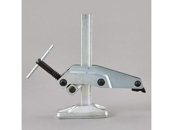 ●最大開口：２００ｍｍ●締付能力：６５７ｋｇｆ●のど深さ：１２３〜１４０ｍｍ●レールサイズ：２８×１１ｍｍ●材質：スチール●重量：３．０ｋｇ●取付穴径：φ１６．５ｍｍ●穴あけ・フライス加工に。●障害物