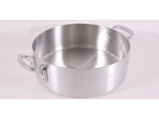 ●サイズ（約）：内径３９０×深さ１３０×板厚３．０ｍｍ●容量：１５．０Ｌ●本体重量（約）：２．６ｋｇ●素材・材質：アルミニウム●日本製