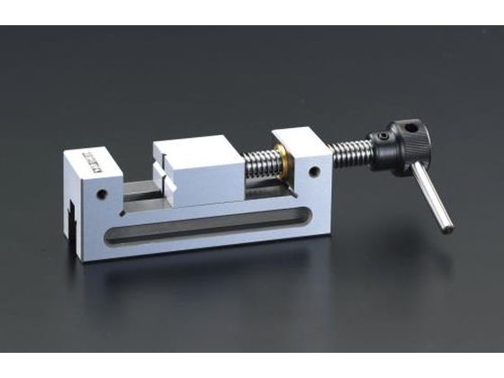 ●材質：合金鋼●精度：±０．００５ｍｍ●平行度・直角度：０．００５／１００ｍｍ●口幅：７４ｍｍ●最大開口：７５ｍｍ●重量：５ｋｇ