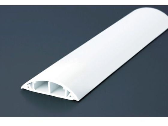 ●型番：TRDR701W●適用ケーブル：VVF2．6×3C×2条 ●幅（mm）：70 ●長さ（m）：1 ●厚さ（mm）：15 ●内寸（mm）：40●塩化ビニール（PVC）●こちらの商品は個別包装されて