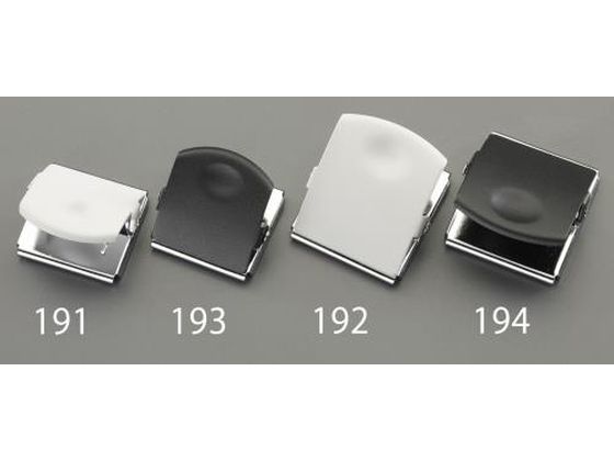 ●材質：スチール（ニッケルメッキ）●サイズ：４５×５０×２９ｍｍ●★裏全面に滑り止め付。相手面を傷つけません。●口幅：４２ｍｍ●綴り枚数（Ａ４）：１３０枚●色：白