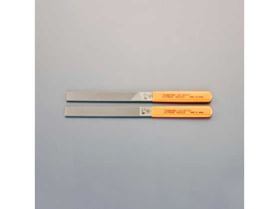 ●セット内容：ＥＡ５２１ＰＨ−５１×１、ＥＡ５２１ＰＨ−５２×１●全長：２３５ｍｍ●刃長：１２０ｍｍ●粗さ：荒目／細目と単荒目／単中目●ヤスリ形状：平●材質：ＳＫ材●表・裏でヤスリ目が違うので、荒削り