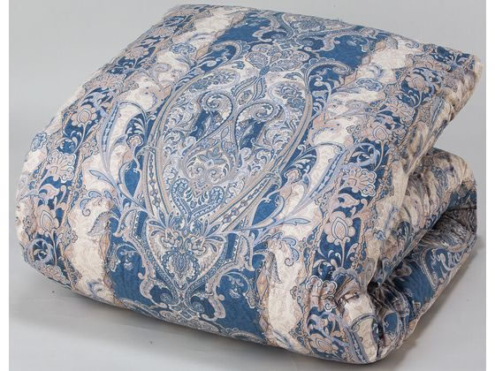 ●シングルサイズ●色：ブルー●サイズ：（約）１５００×２１００ｍｍ●重さ：（約）１．８ｋｇ（内容量約１ｋｇ）●素材：側生地／ポリエステル８５％・綿１５％（ピーチ加工）、中綿／ホワイトダックダウン９０％