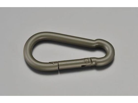 ●材質：スチール●仕上：ＯＤグリーン色塗装●サイズ：Ａ：６０ｍｍ、Ｂ：８ｍｍ、Ｃ：６ｍｍ、Ｄ：９ｍｍ●使用荷重：５０ｋｇ●重量：２４．５ｇ