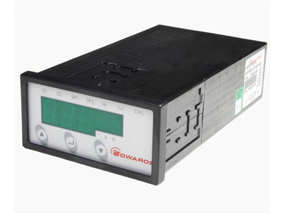 ●品名：アクティブデジタルコントローラ●仕様：標準●電源：１００〜２４０Ｖ●対応ゲージ数：１個●表示単位：Ｐａ・ｍｂａｒ・Ｔｏｒｒ●サイズ：９６×４８×１６５ｍｍ●重量：３３０ｇ